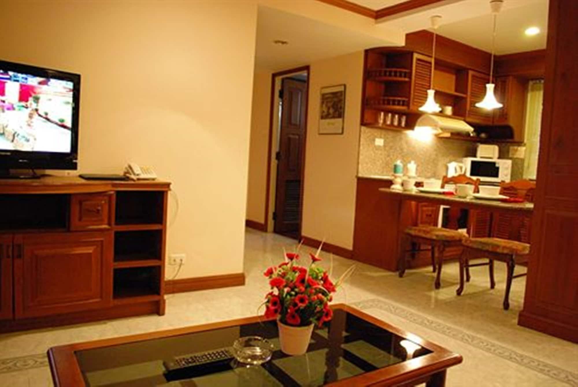 The Residence Garden Pattaya Exterior foto