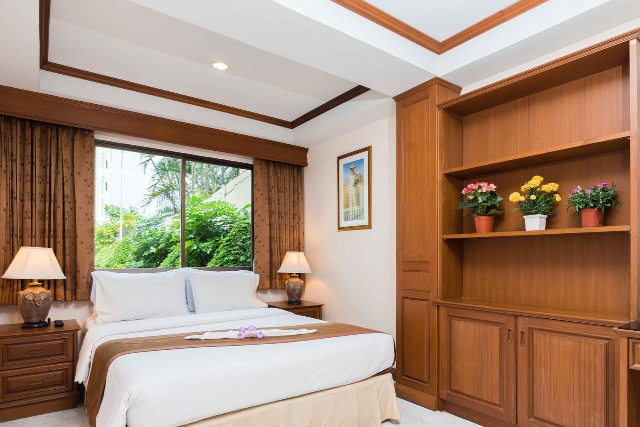 The Residence Garden Pattaya Exterior foto