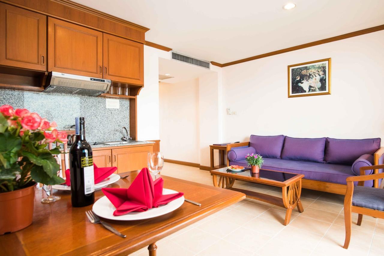 The Residence Garden Pattaya Exterior foto