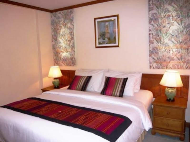 The Residence Garden Pattaya Exterior foto