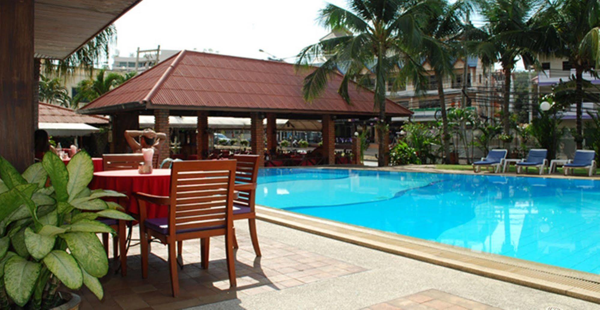 The Residence Garden Pattaya Exterior foto